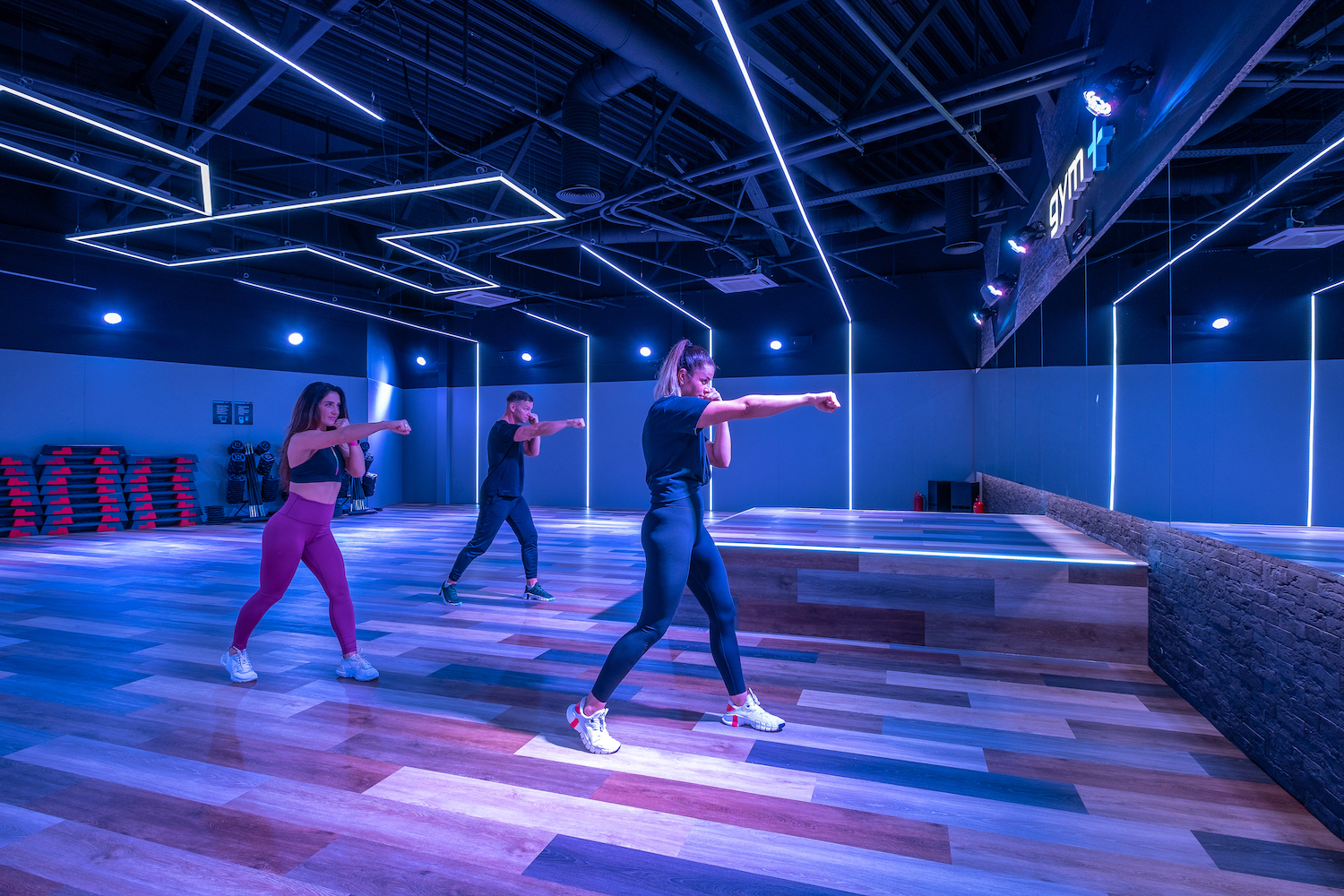 Gym+ Panorama RAW-11